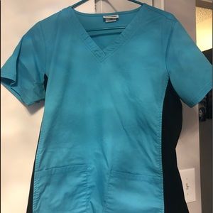 Medium scrub star top
